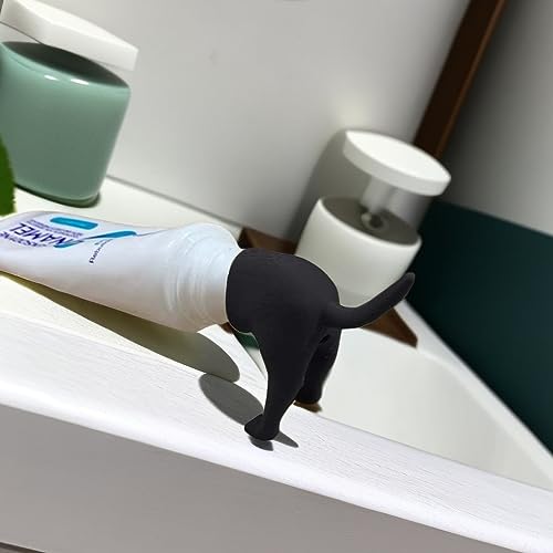 Pooping Dog Butt Toothpaste Topper