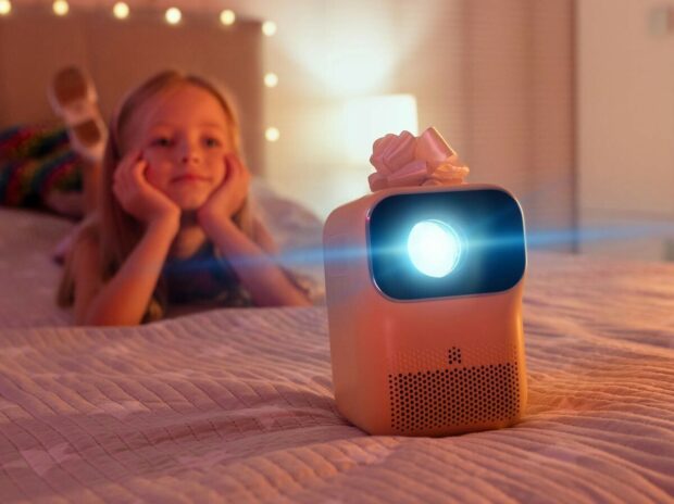 Smart Mini Projector